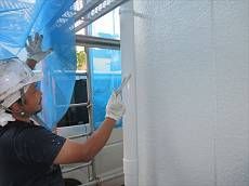 配管・雨樋も外壁に合わせた色で塗装。