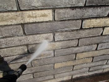 外壁塗装 世田谷区D様邸 ブロック塀洗浄中2020100217989