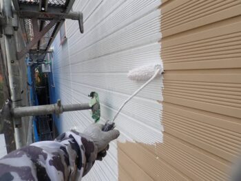 外壁塗装 調布市K様邸 外壁下塗り中 2021040222004