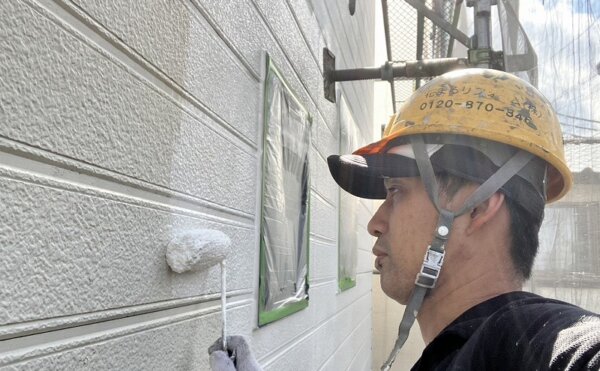 外壁塗装 横浜市K様邸 外壁下塗り中20230329S__27844697