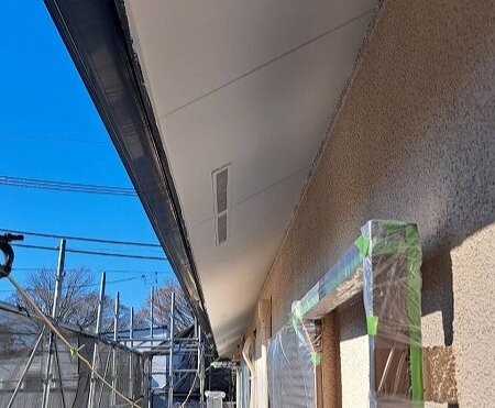 外壁塗装 世田谷区F様邸 軒裏塗装完了2025011423137_0
