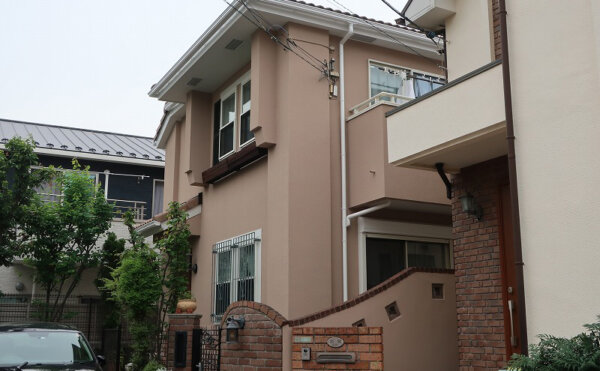 外壁塗装 世田谷区Y様邸 施工後外壁全景 20250529IMG_4258
