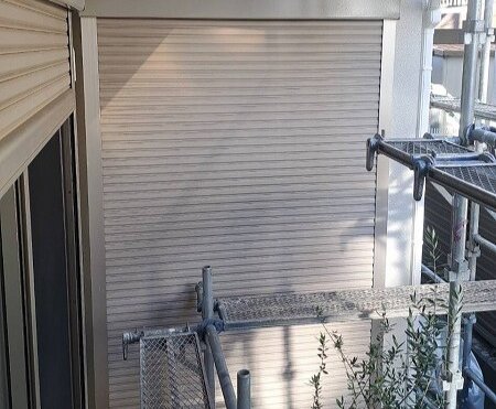 外壁塗装 世田谷区M様邸 シャッターボックス塗装完了 2025073027964_0