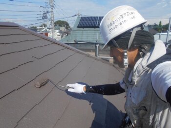 外壁塗装 杉並区Y様邸 屋根上塗り中 20250802S__42844193_0